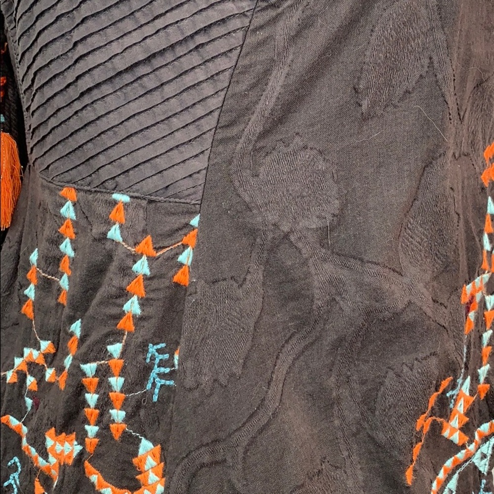 Anthro Akemi+Kin Rigmarole Embroidered Tassel Top - Picture 7 of 11